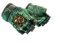 ★ Broken Fang Gloves | Jade (Battle-Scarred)