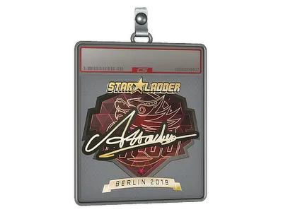 Sticker Slab | Attacker (Gold) | Berlin 2019